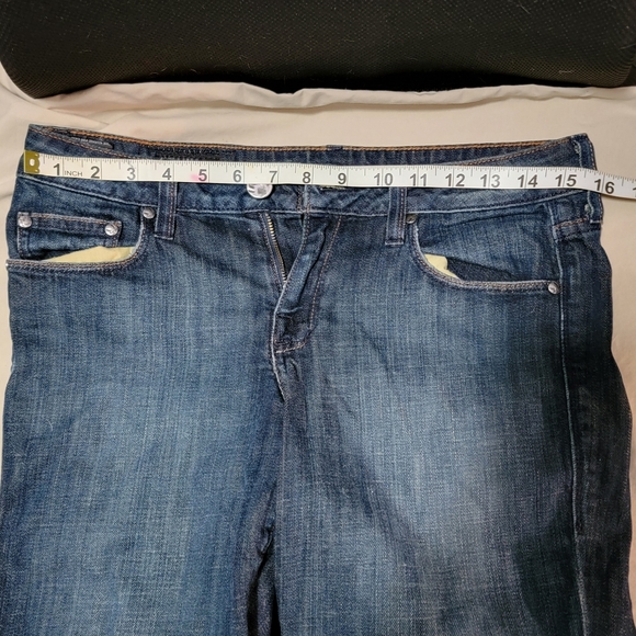 William Rast bootcut jeans. Size 28. - Picture 5 of 8
